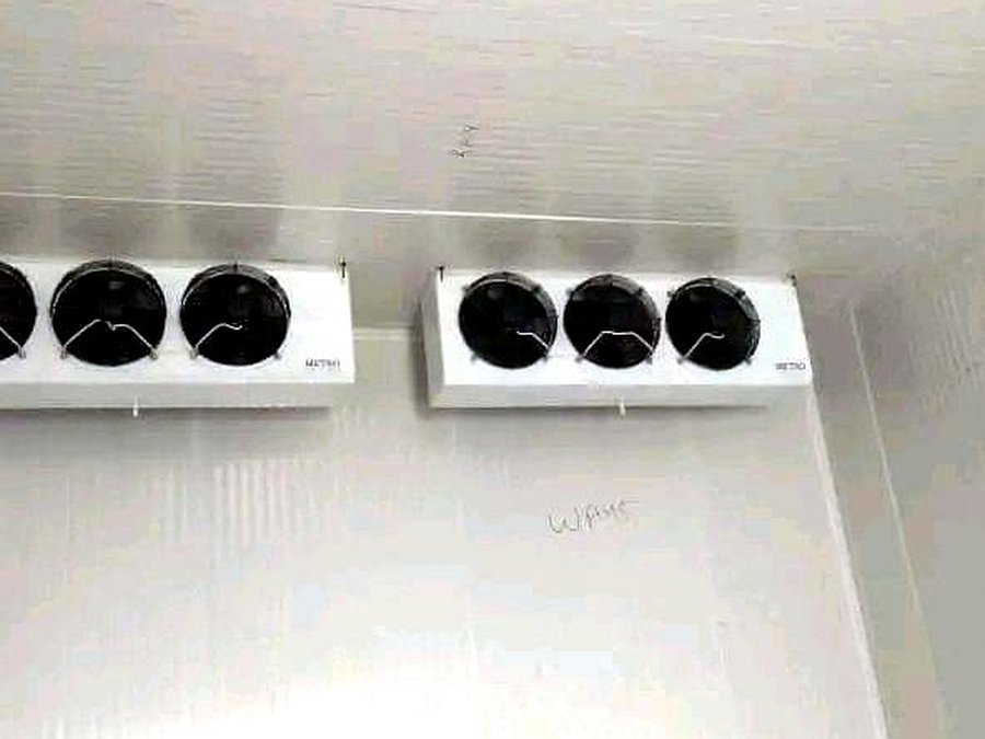 Cold storage ceiling evaporators